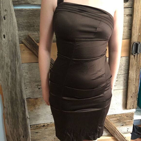 Le Chateau Size Small Brown Formal One Shoulder Dress - Picture 2 of 6